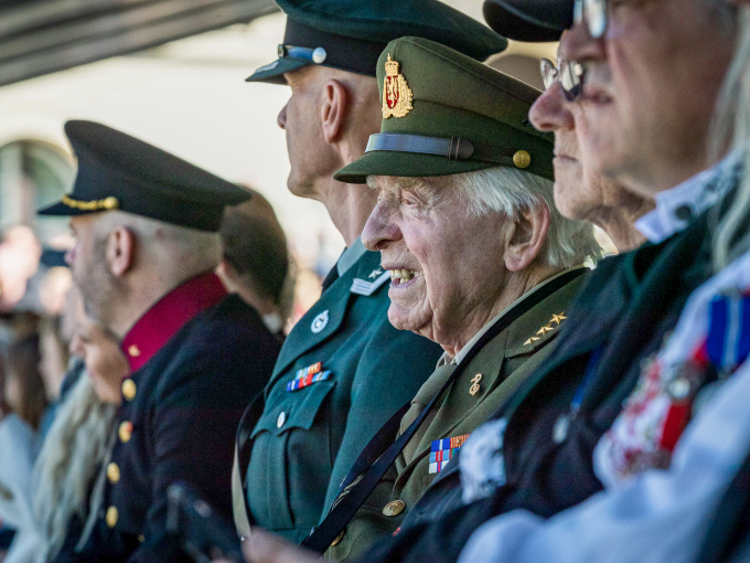 Veteranar under markeringa av 8. mai på Akershus festning. Foto: Alf Simensen / NTB
